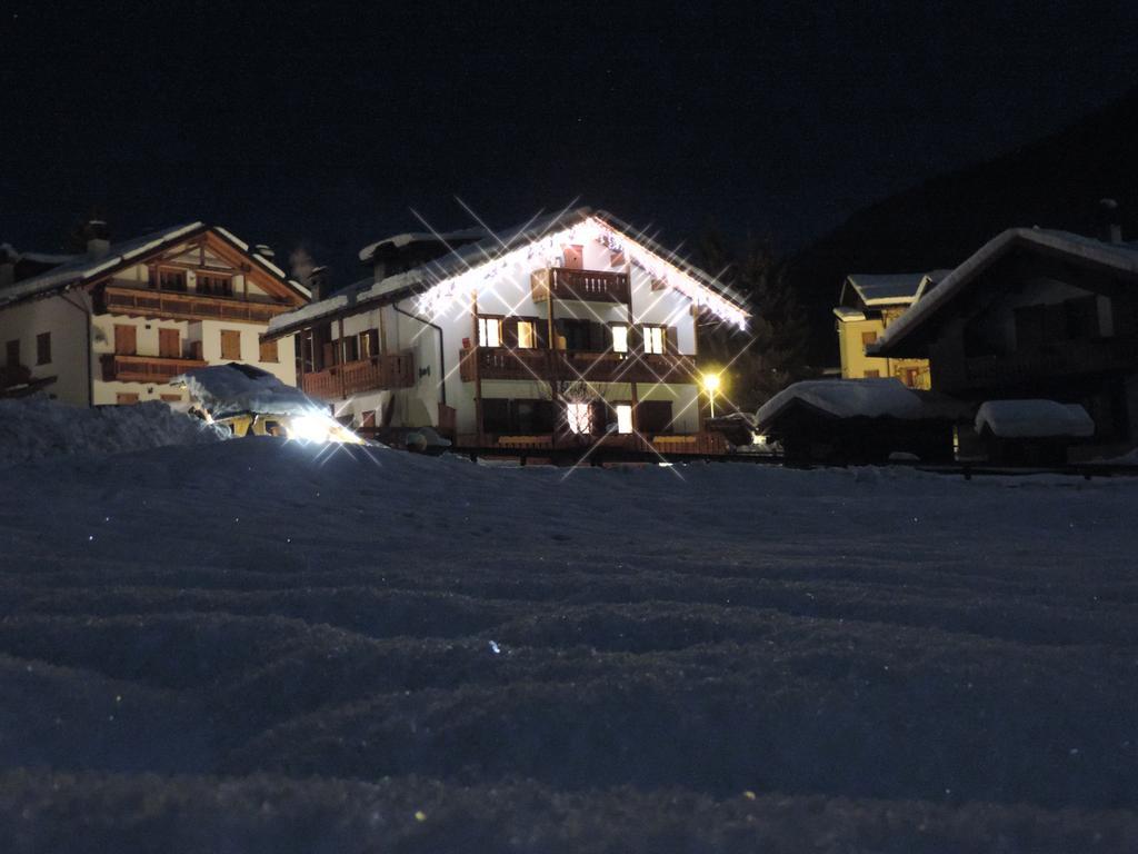 Albergo Ombrettola Falcade Bagian luar foto