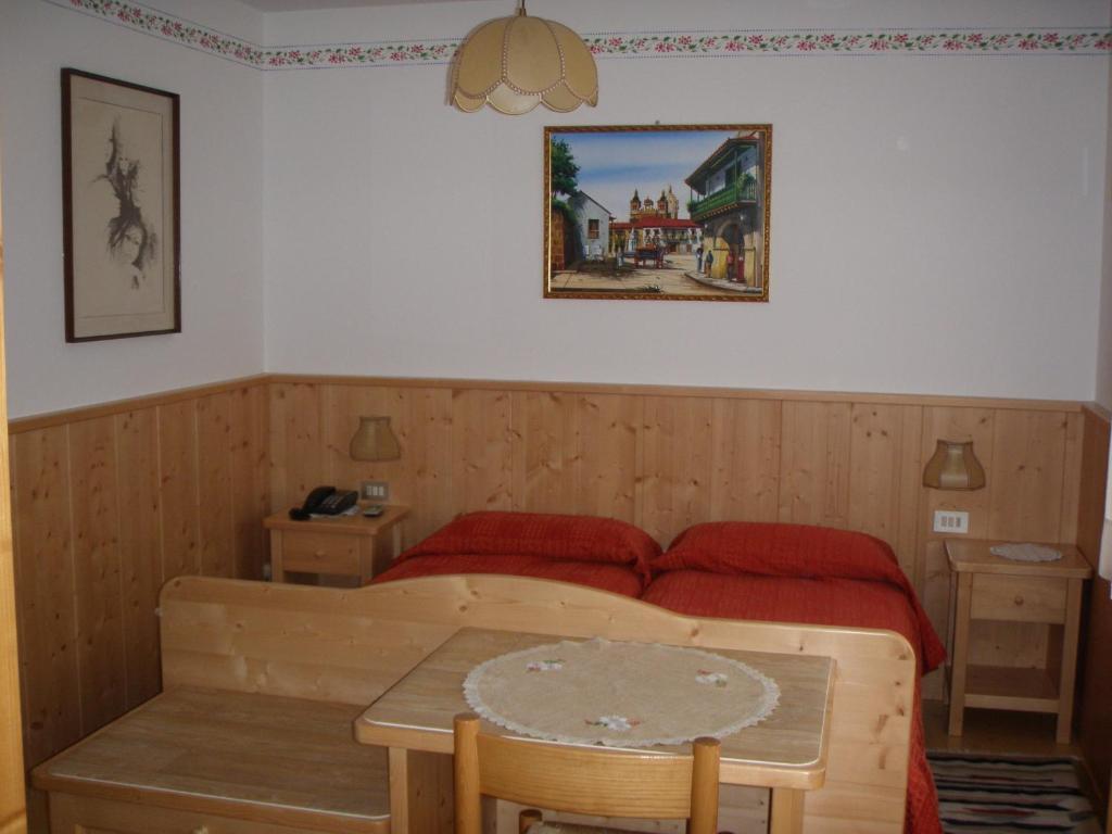 Albergo Ombrettola Falcade Ruang foto